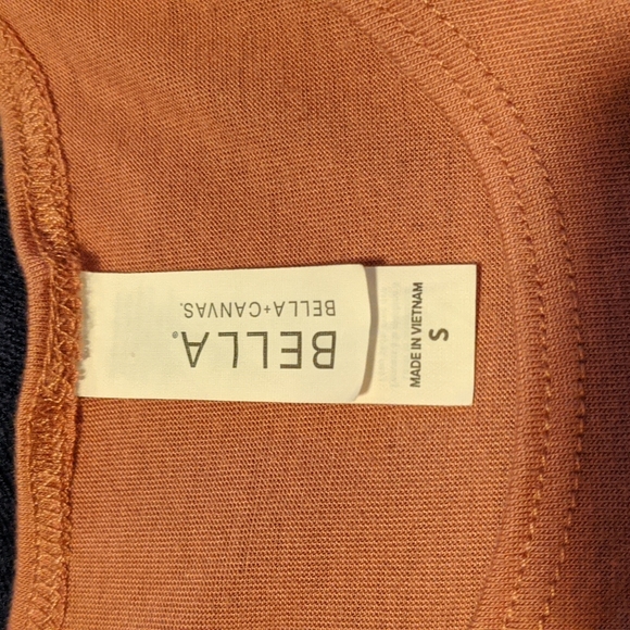 NEVER WORN Permanently exhausted tank - Picture 3 of 3